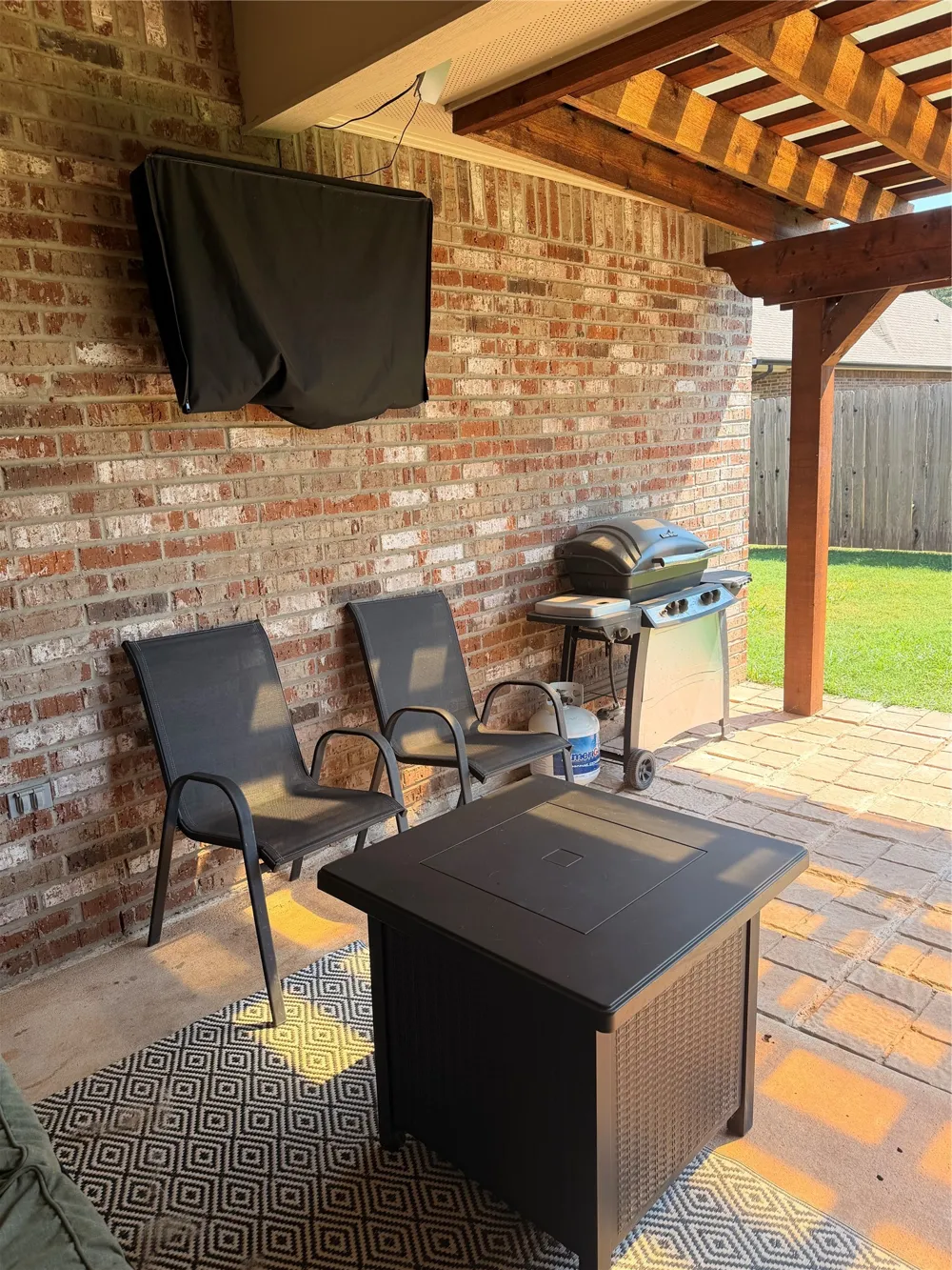 221 Hyperion Street Bossier City, LA 71111