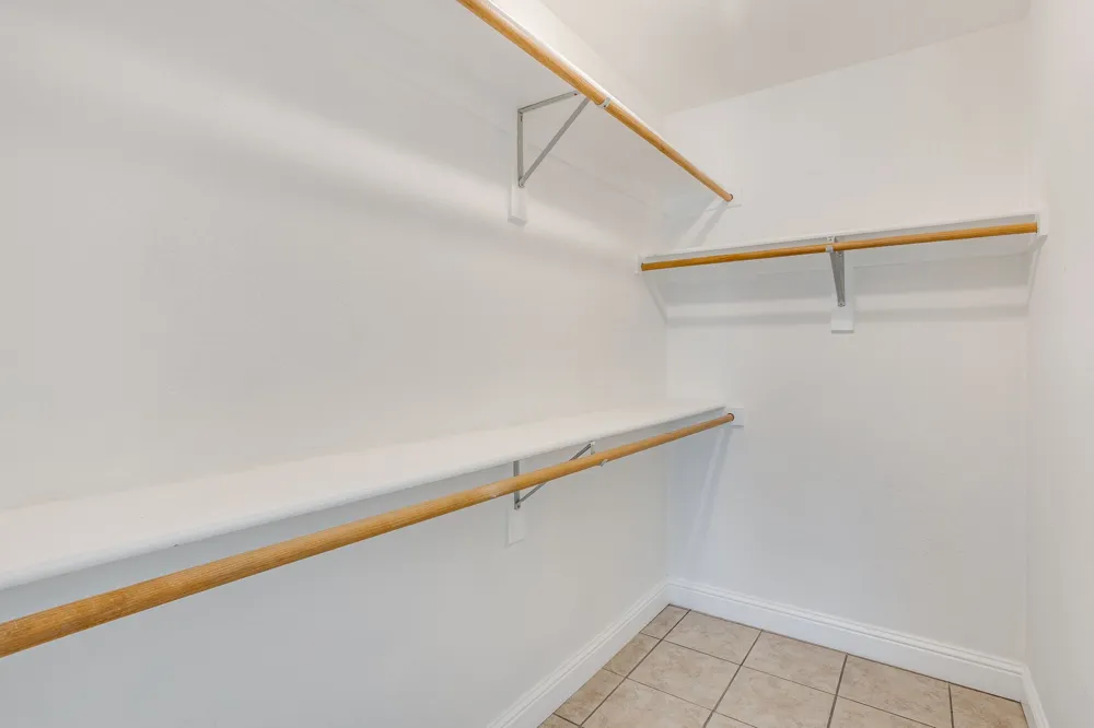 9825 Stoney Bridge Road Fort Worth, TX 76108