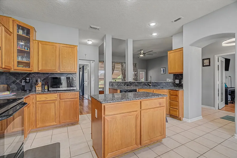 5278 PR 1429 Centerville, TX 75833
