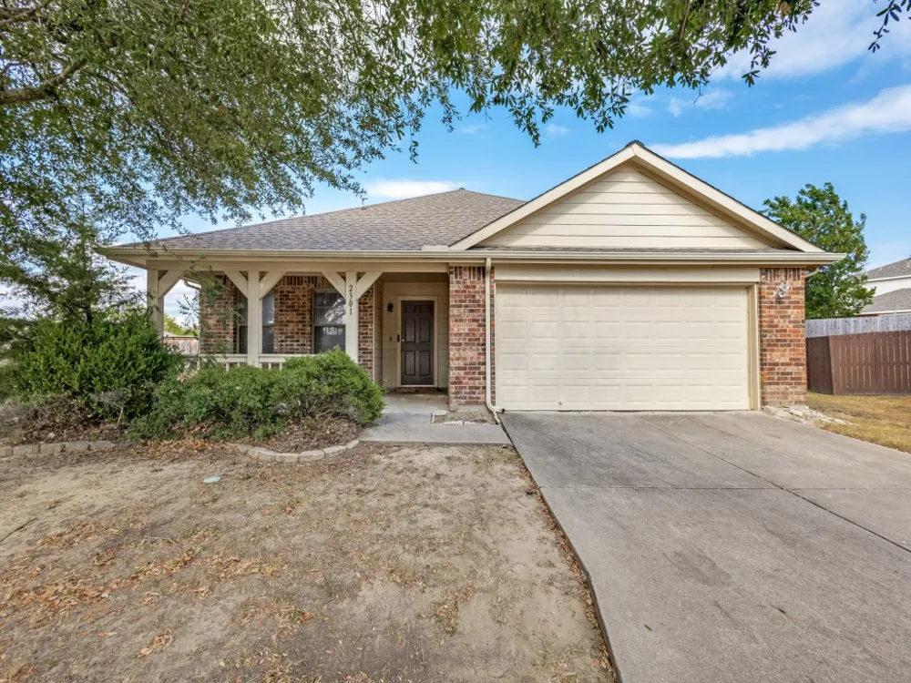 2301 Arrowhead Pass Melissa, TX 75454