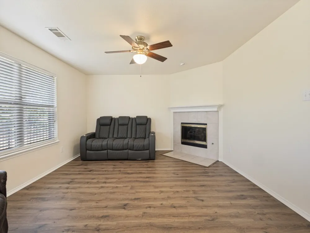 2301 Arrowhead Pass Melissa, TX 75454