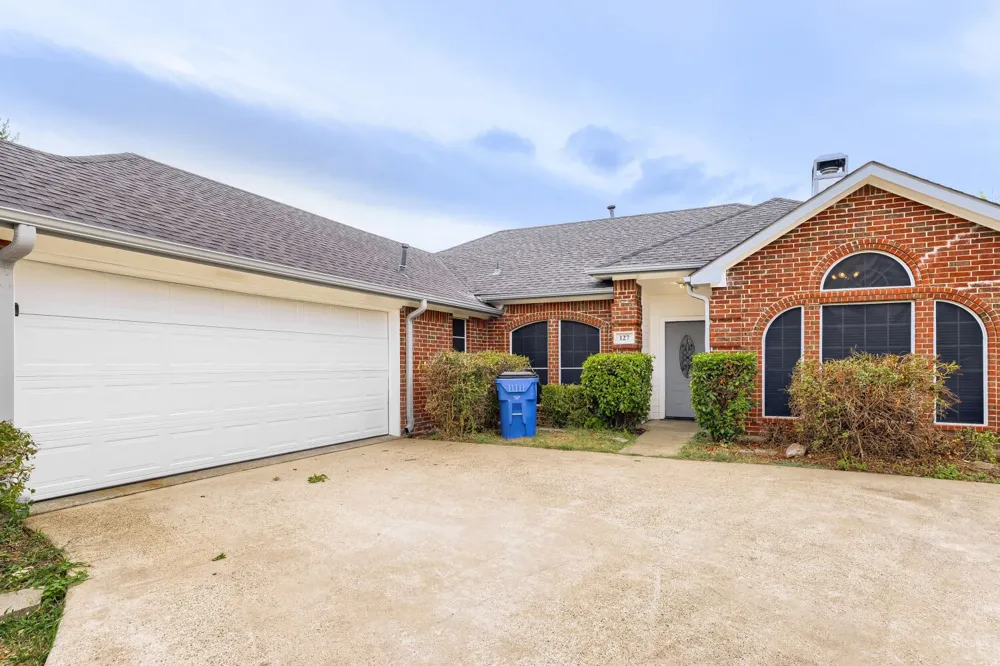 127 Villanova Circle Forney, TX 75126