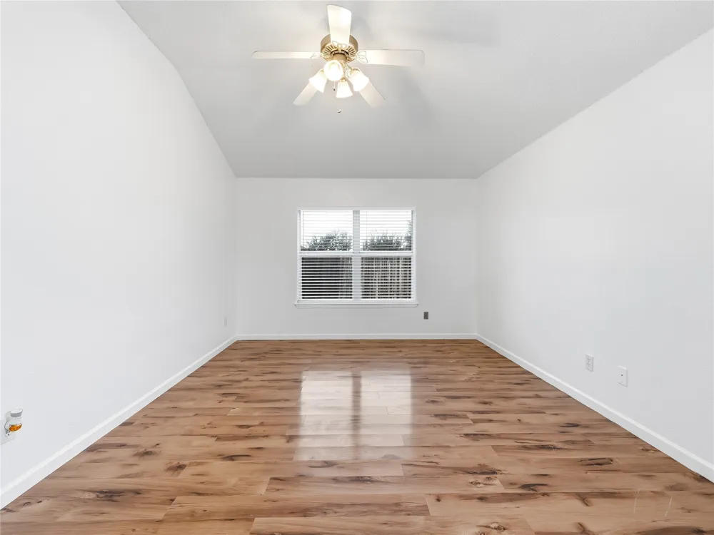 6805 Red Rock Trail Watauga, TX 76137