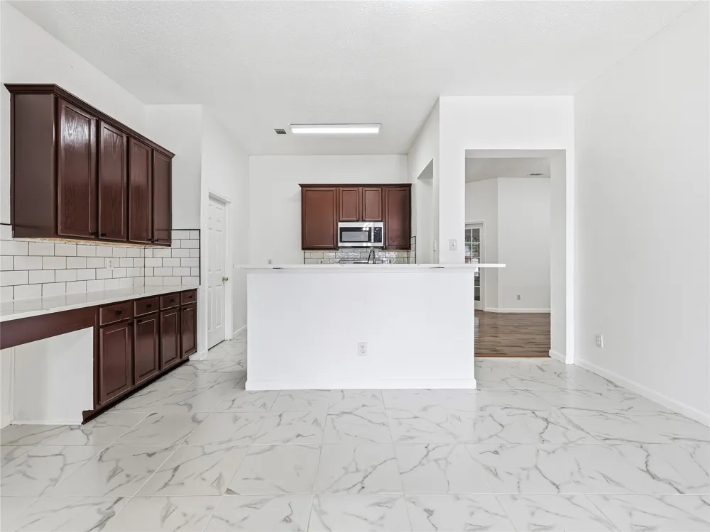 6805 Red Rock Trail Watauga, TX 76137