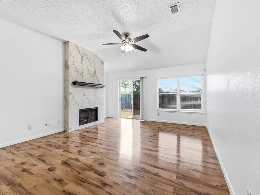 6805 Red Rock Trail Watauga, TX 76137