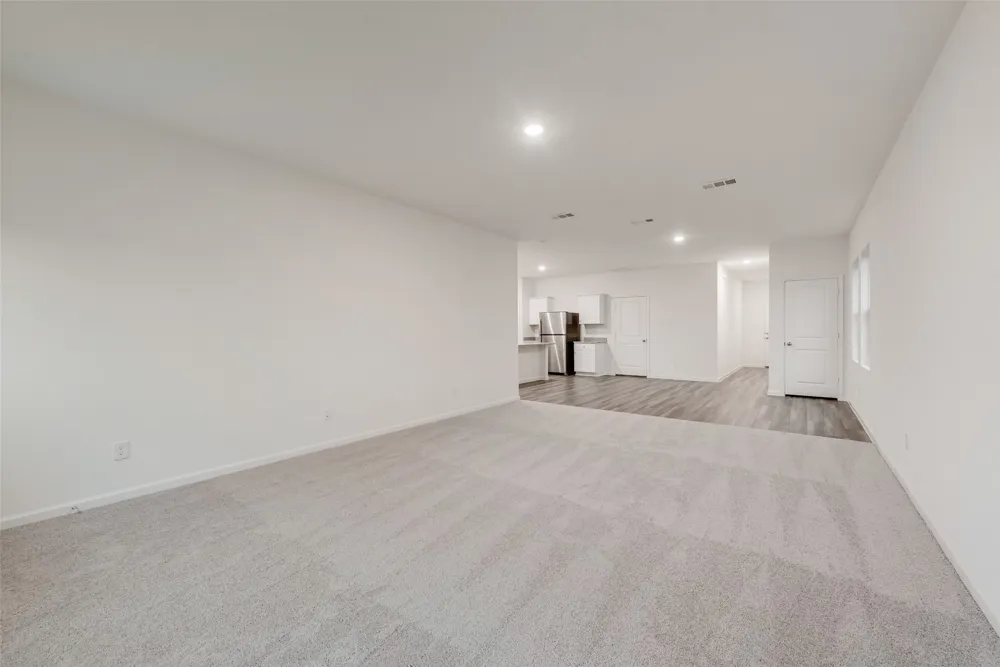 207 bradford Drive Princeton, TX 75407