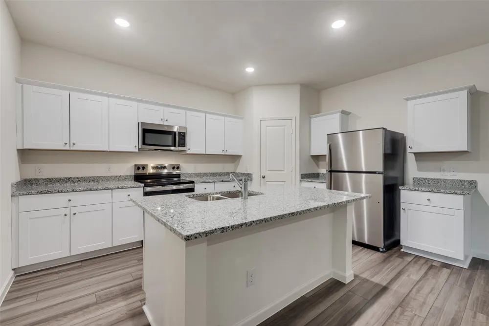 207 bradford Drive Princeton, TX 75407