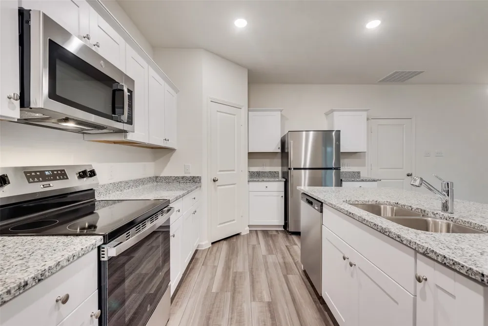 207 bradford Drive Princeton, TX 75407