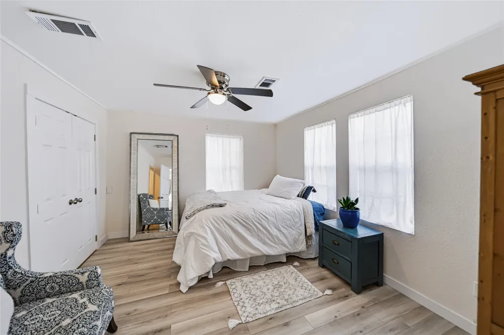 2318 Poplar Street Dallas, TX 75215