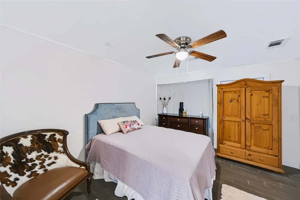 2318 Poplar Street Dallas, TX 75215