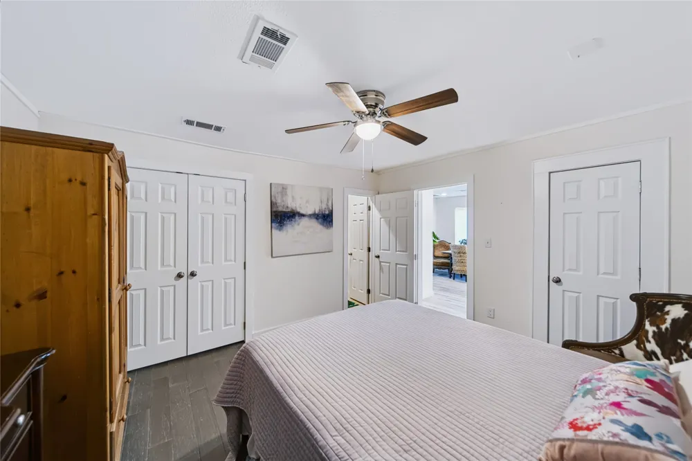 2318 Poplar Street Dallas, TX 75215