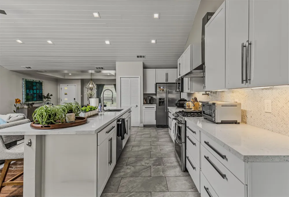 4117 Boca Bay Drive Dallas, TX 75244