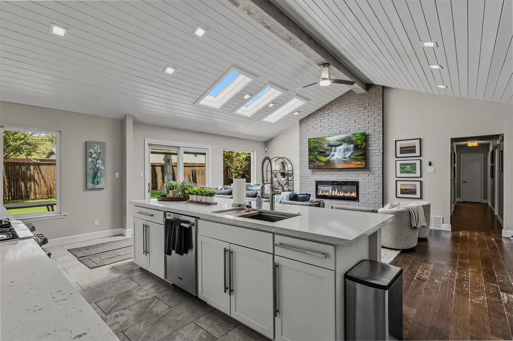 4117 Boca Bay Drive Dallas, TX 75244