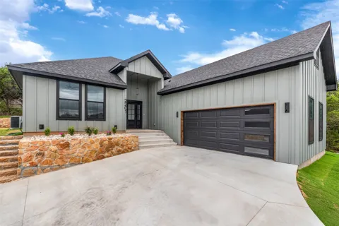 2201 Christine Drive