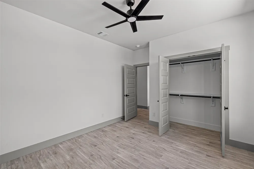 2201 Christine Drive Granbury, TX 76048