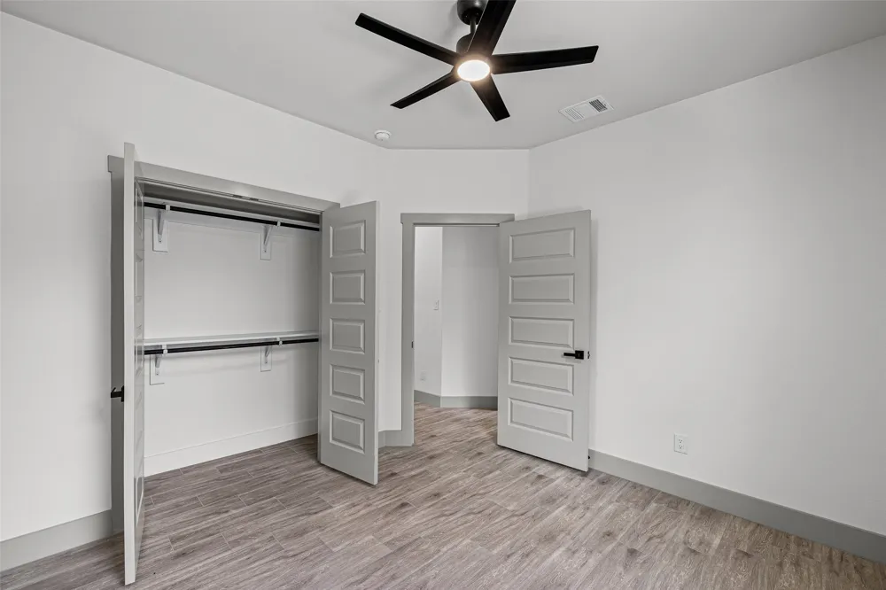 2201 Christine Drive Granbury, TX 76048