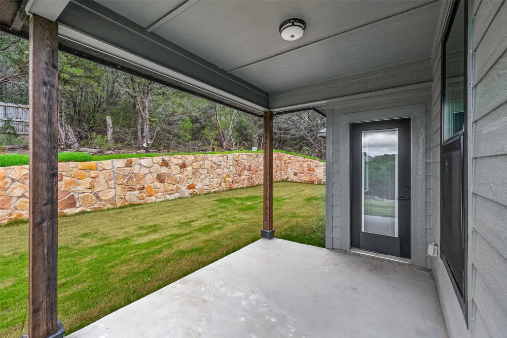 2201 Christine Drive Granbury, TX 76048