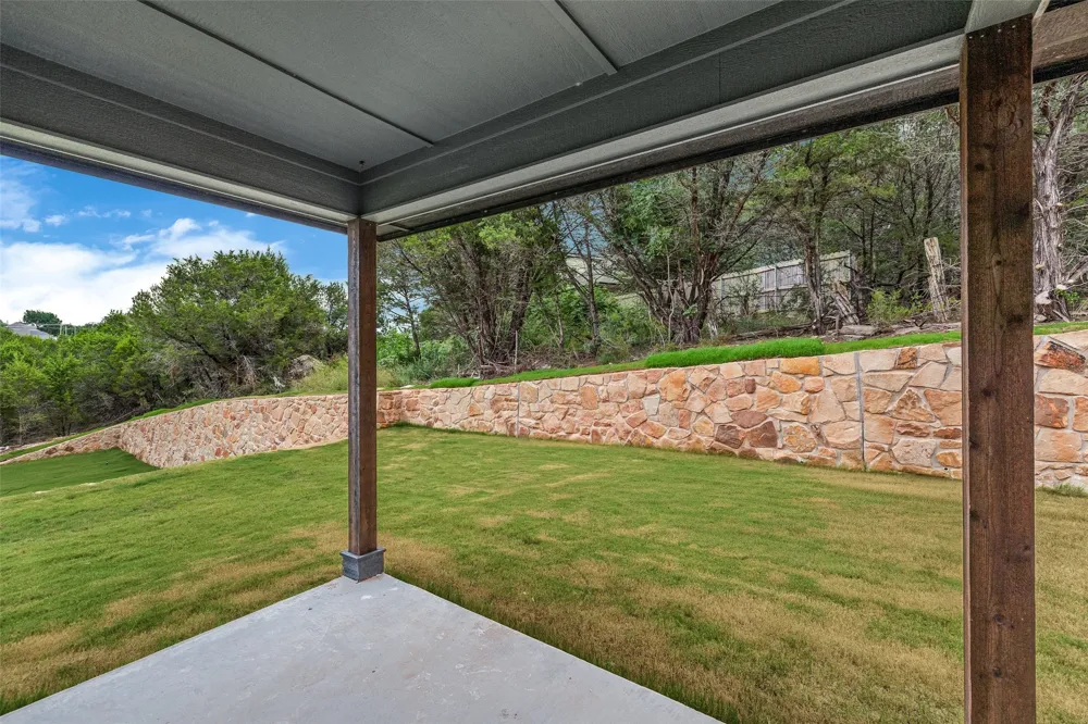 2201 Christine Drive Granbury, TX 76048