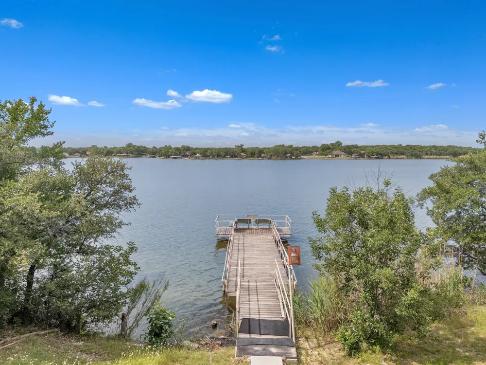 2201 Christine Drive Granbury, TX 76048