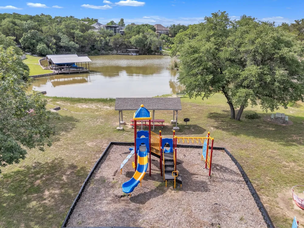 2201 Christine Drive Granbury, TX 76048