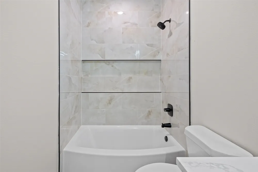 5404 Celina Court Granbury, TX 76048