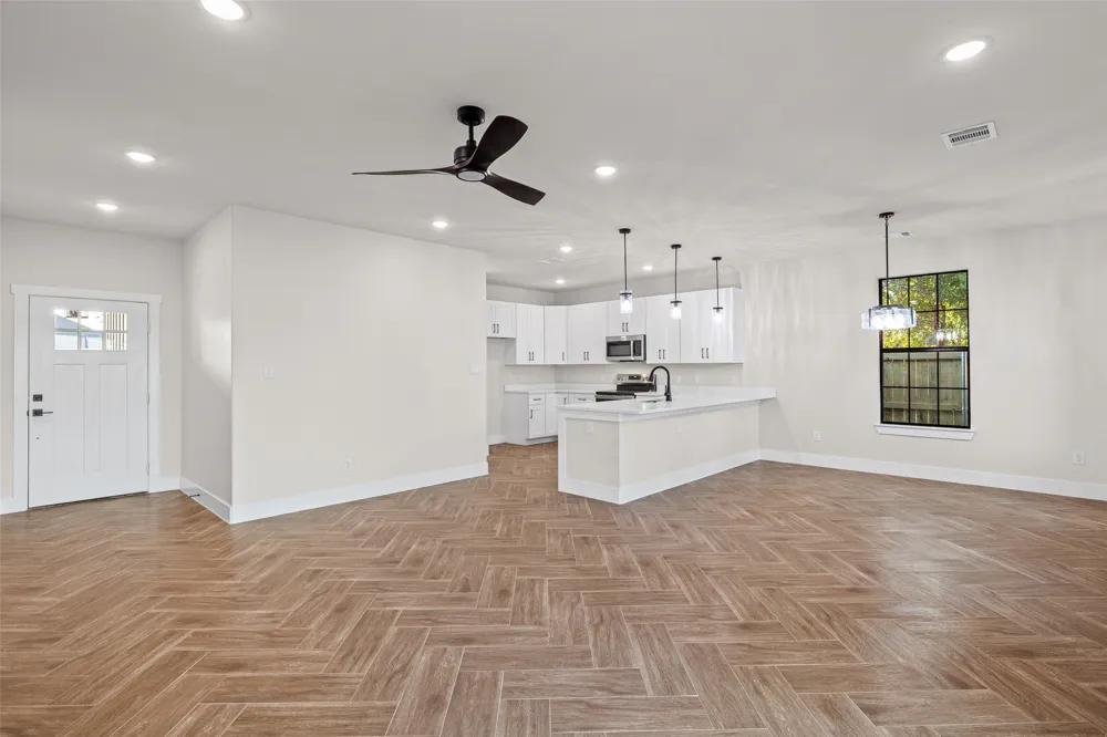 5404 Celina Court Granbury, TX 76048