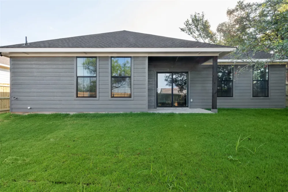 5404 Celina Court Granbury, TX 76048