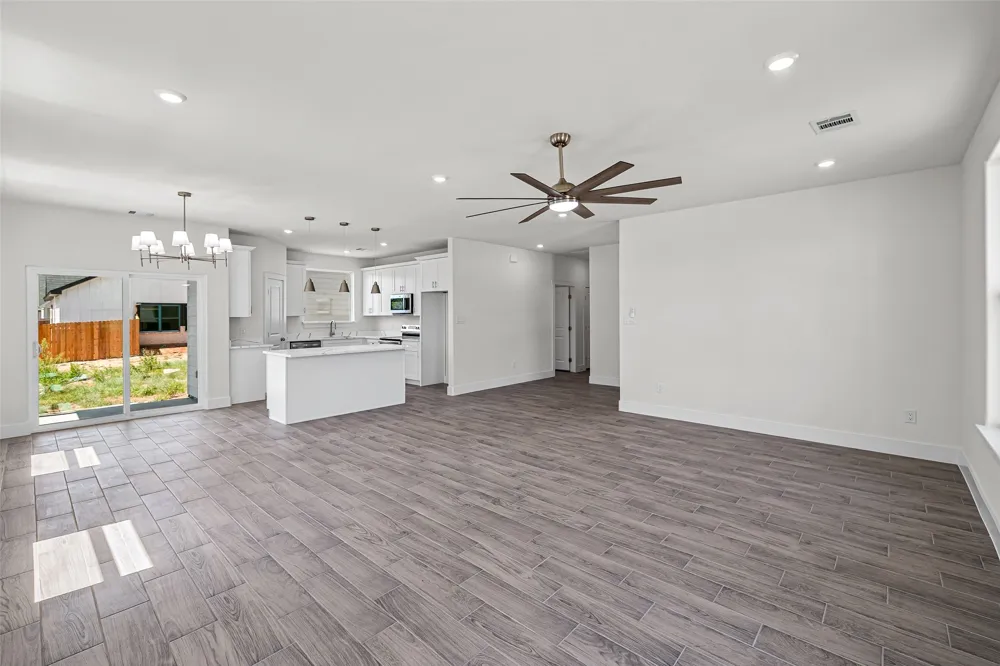 2628 White Rock Drive Granbury, TX 76048