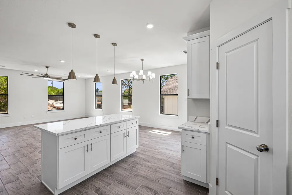 2628 White Rock Drive Granbury, TX 76048