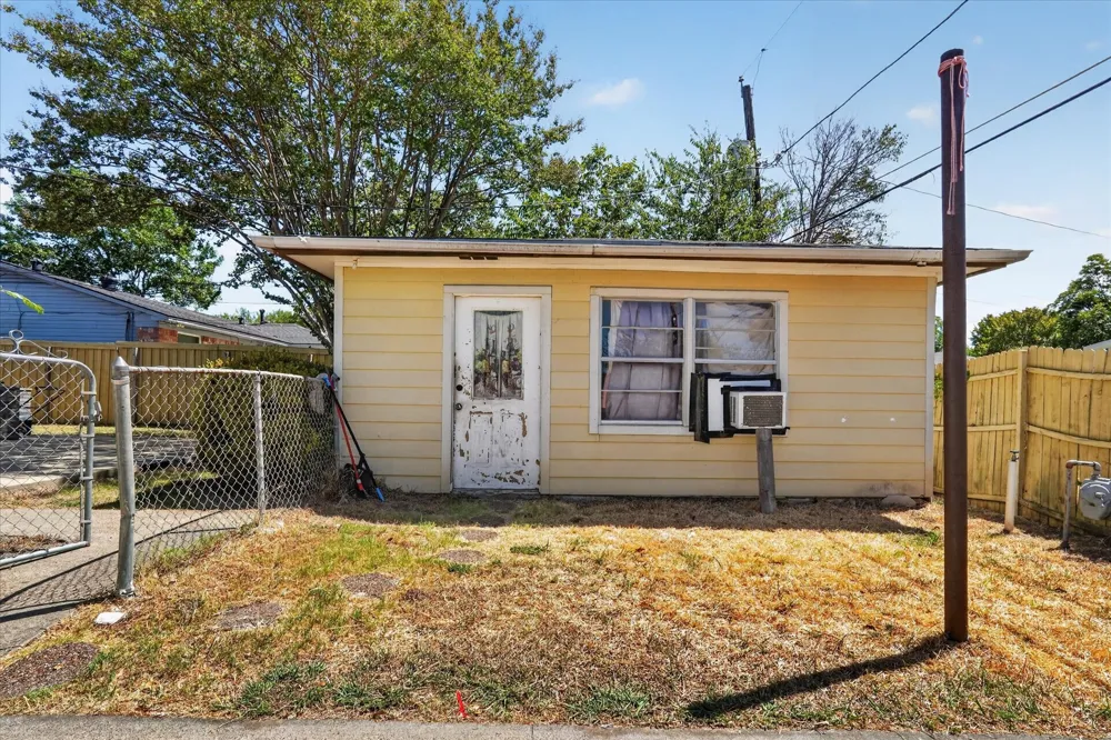 10014 Mesita Drive Dallas, TX 75217