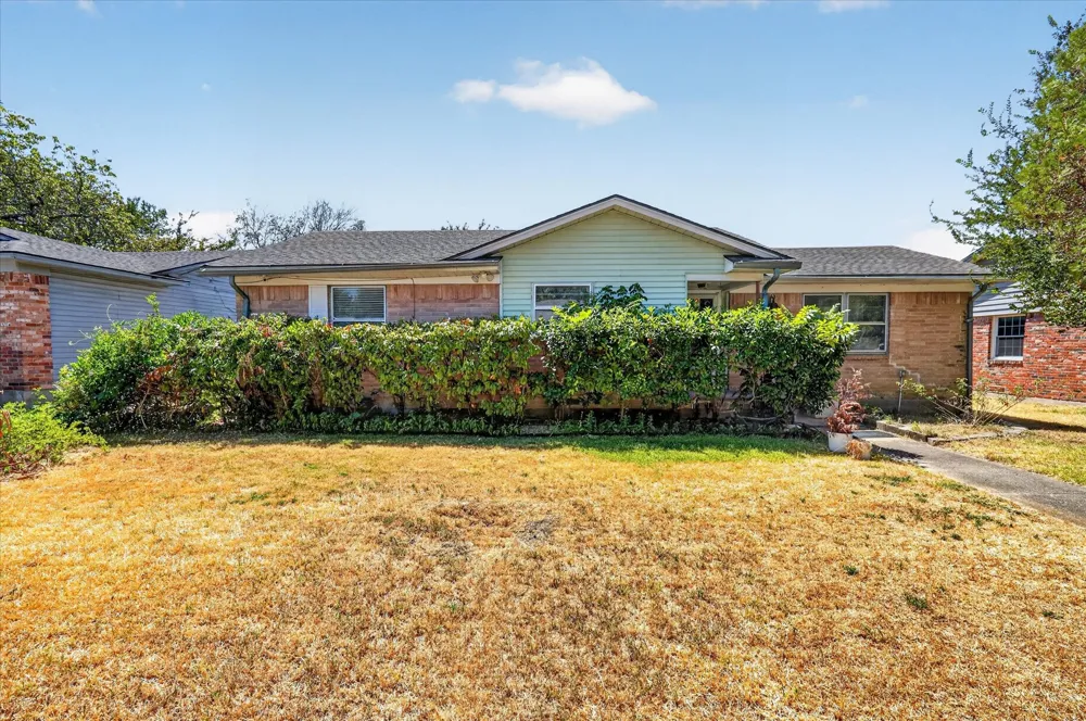 10014 Mesita Drive Dallas, TX 75217