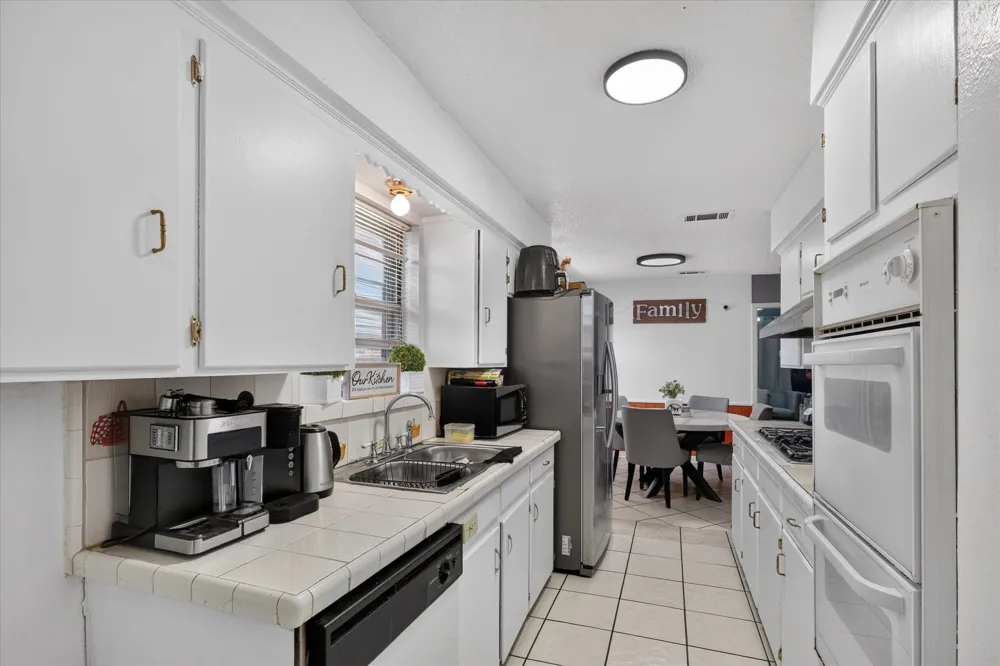 10014 Mesita Drive Dallas, TX 75217