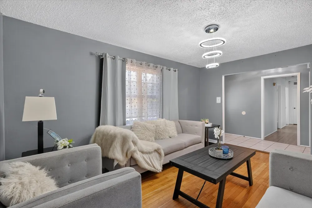 10014 Mesita Drive Dallas, TX 75217