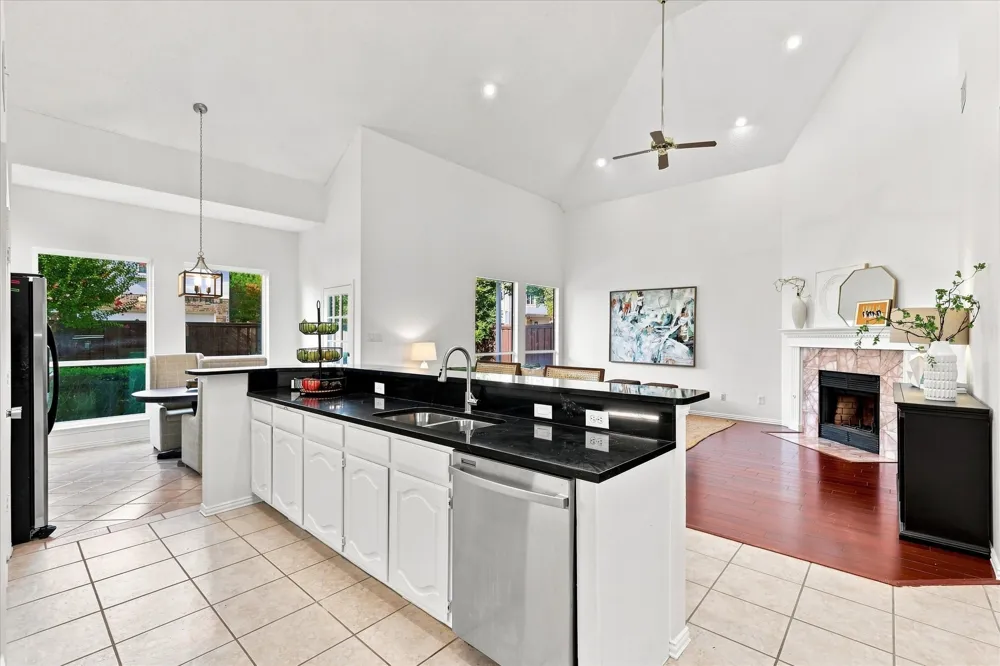 4661 Thanksgiving Lane Plano, TX 75024