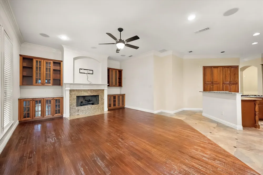 2509 Thoroughbred Lane Mansfield, TX 76063