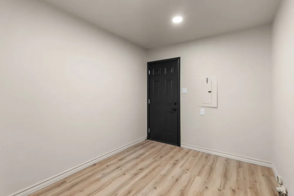 550 Hodge Road Eddy, TX 76524