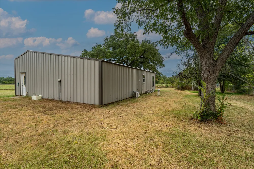 6899 TX-19 Highway Palestine, TX 75803