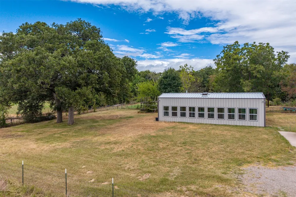 6899 TX-19 Highway Palestine, TX 75803