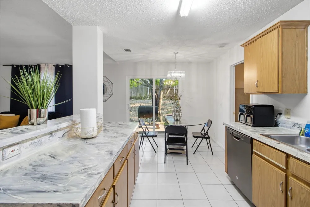 7132 Lanyon Drive Dallas, TX 75227