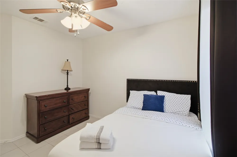 7132 Lanyon Drive Dallas, TX 75227