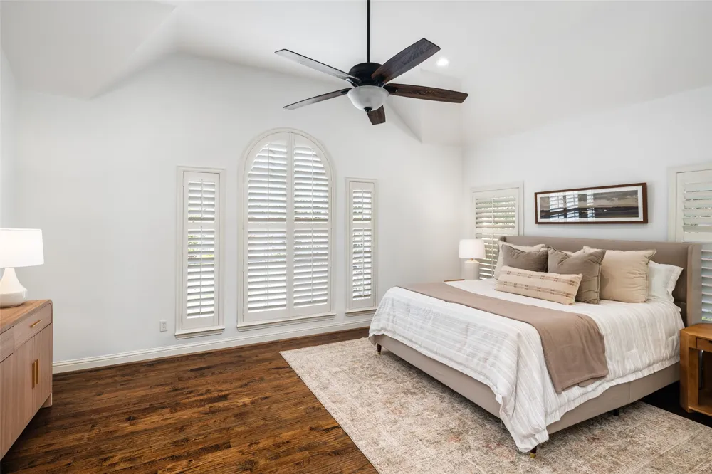 8915 White Pine Lane Dallas, TX 75238