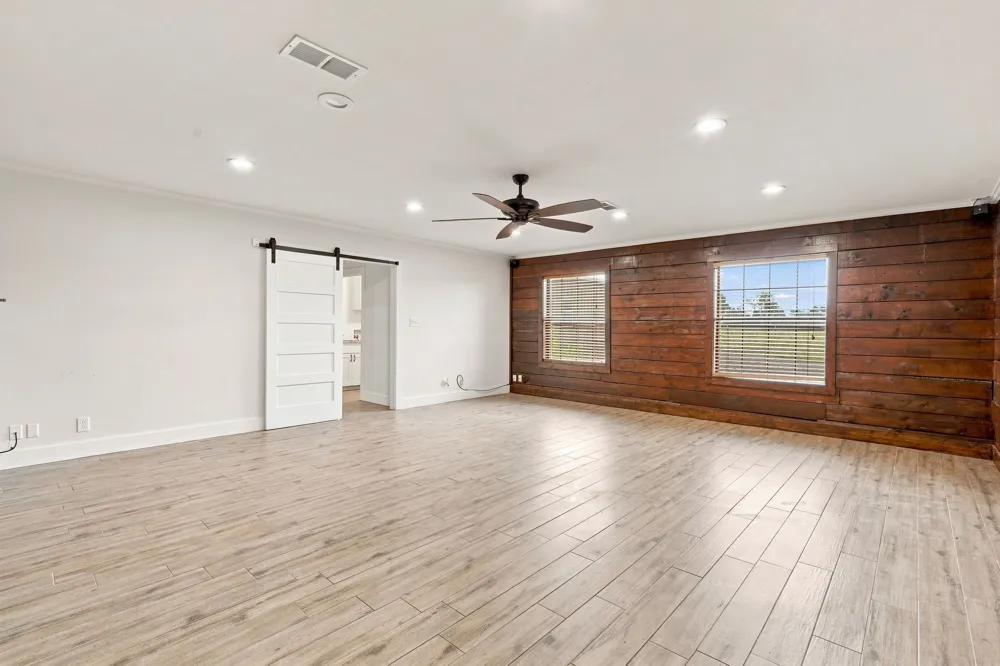 7942 Fm 859 Edgewood, TX 75117
