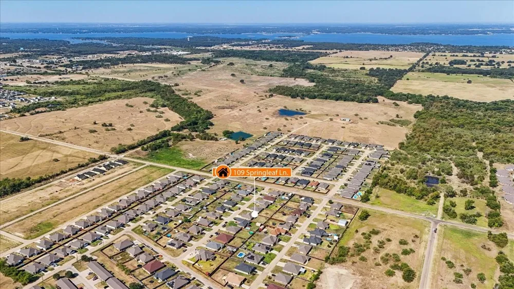 109 Springleaf Lane Mabank, TX 75147