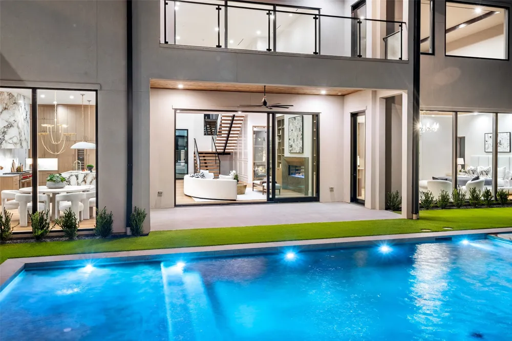 3385 Tuscan Oaks Drive Frisco, TX 75034