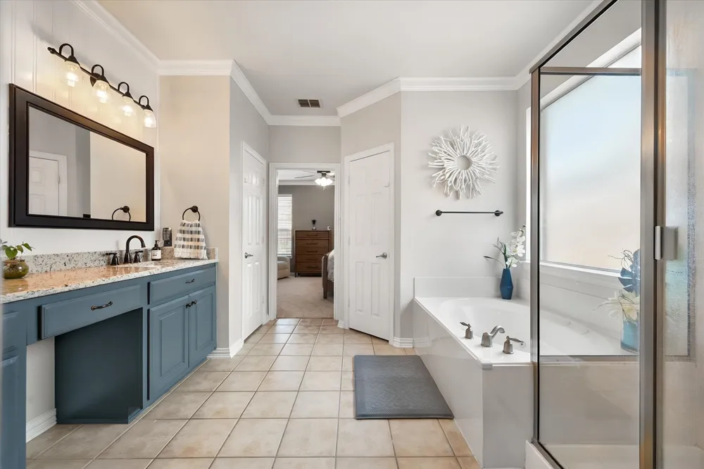 13801 Hunter Jake Drive Fort Worth, TX 76052