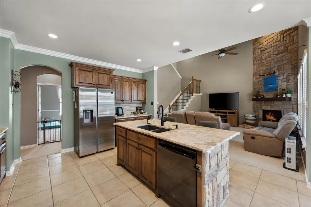 13801 Hunter Jake Drive Fort Worth, TX 76052