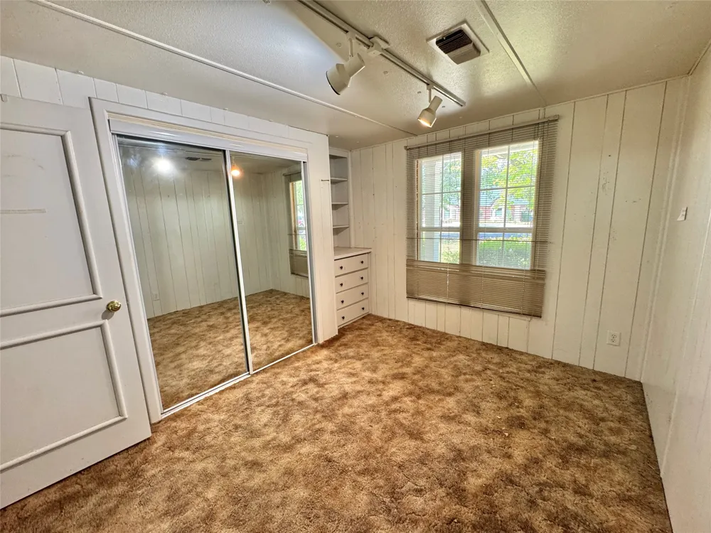 122 Pawnee Trail Gainesville, TX 76240