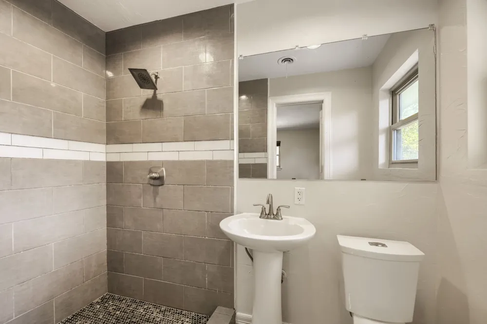 4105 Springbranch Drive Benbrook, TX 76116