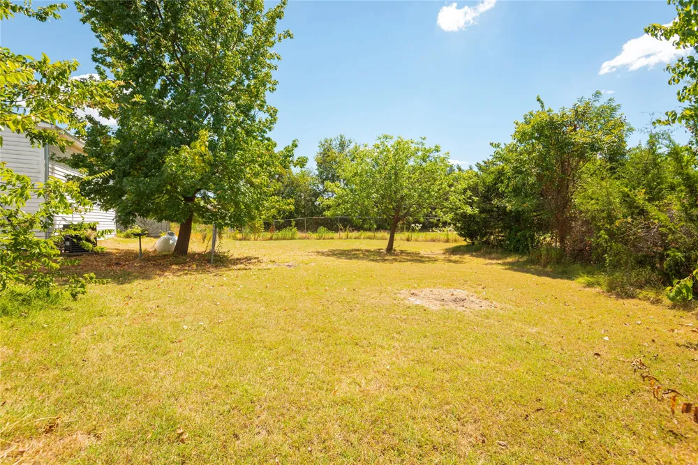 525 E Hazelwood Street Princeton, TX 75407