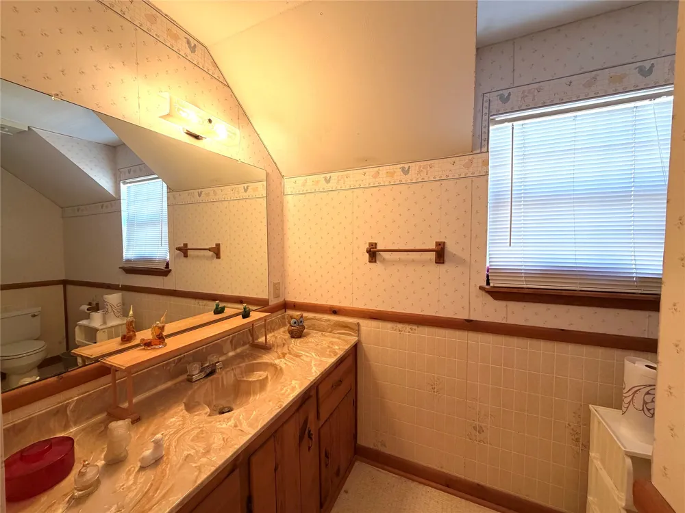 525 E Hazelwood Street Princeton, TX 75407